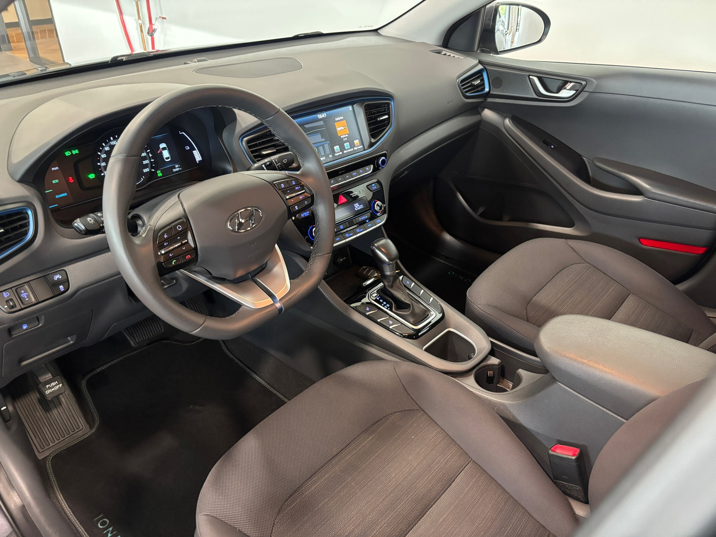Hyundai Hyundai