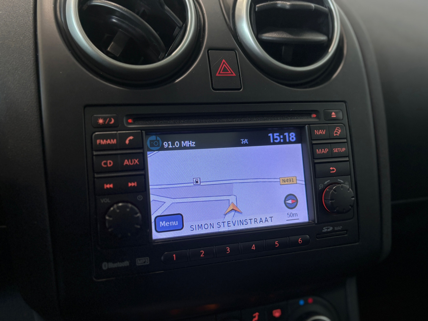 Nissan Nissan