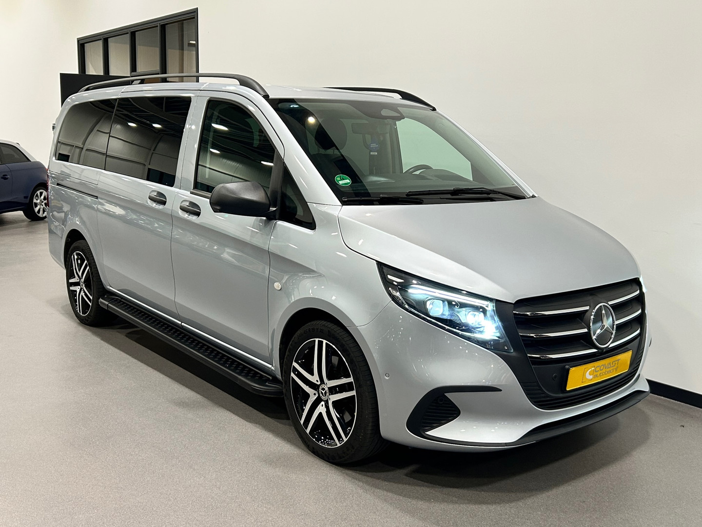Mercedes-Benz Mercedes-Benz
