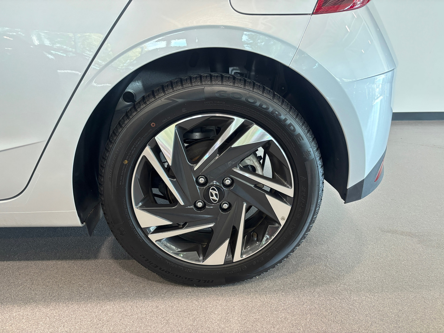 Hyundai Hyundai
