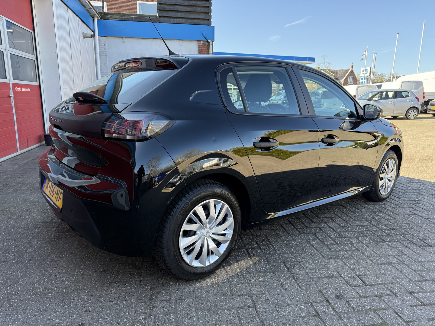 Peugeot
