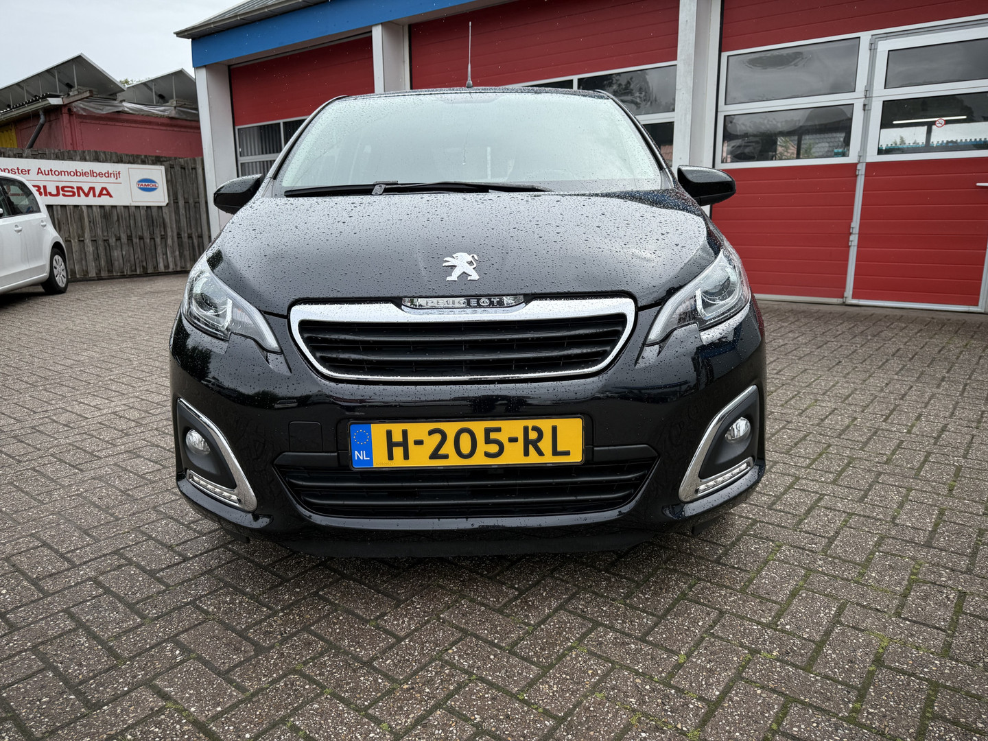 Peugeot