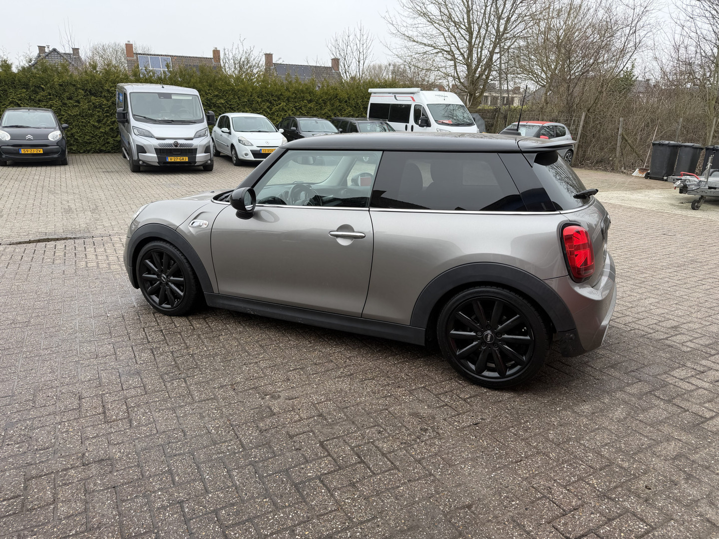 MINI