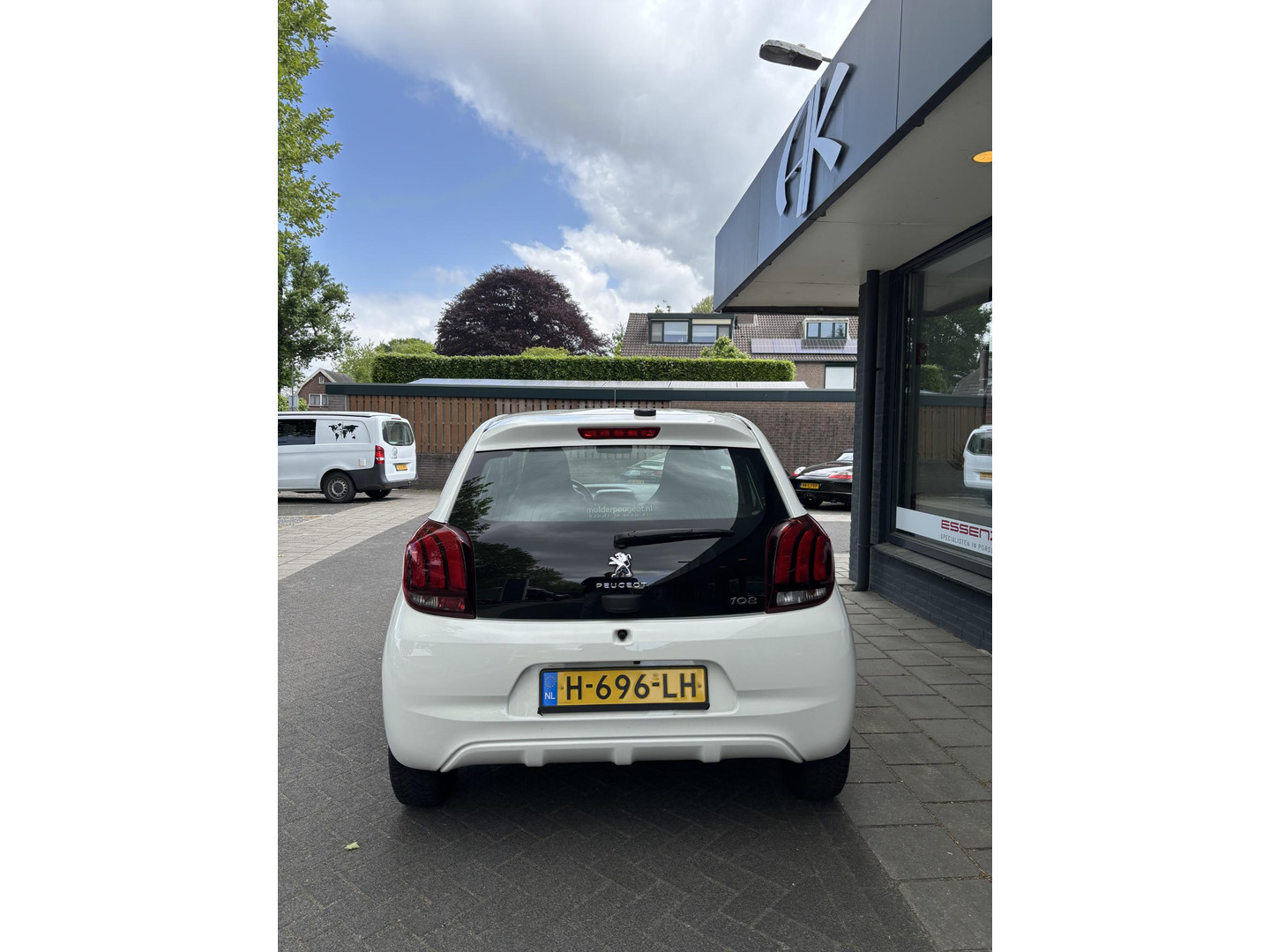 Peugeot