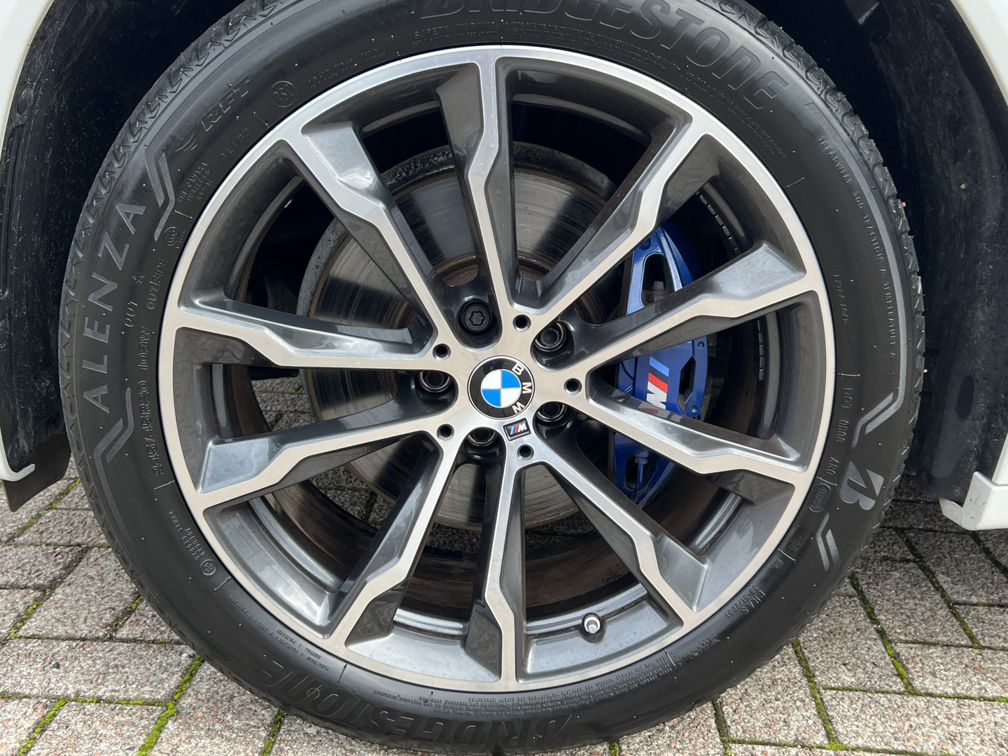 BMW BMW