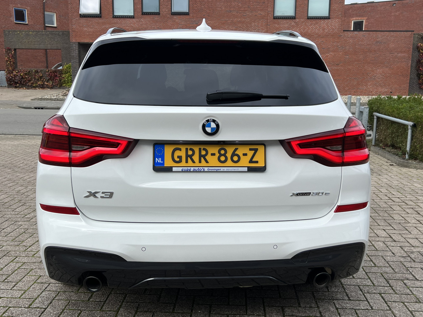 BMW BMW