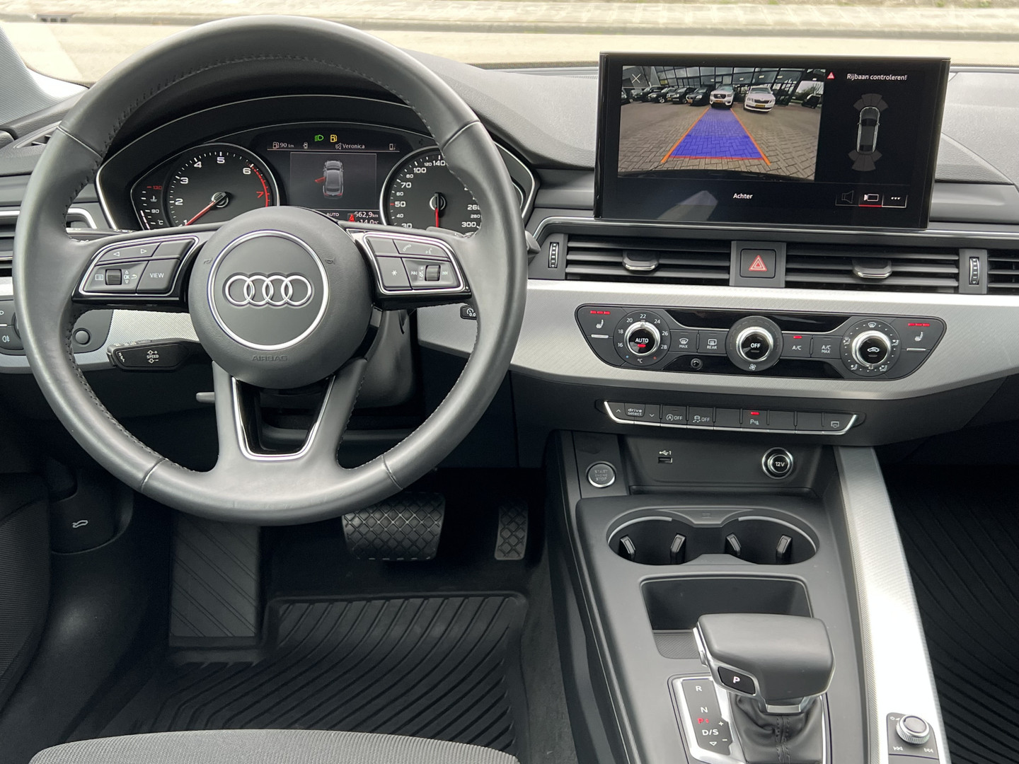 Audi Audi