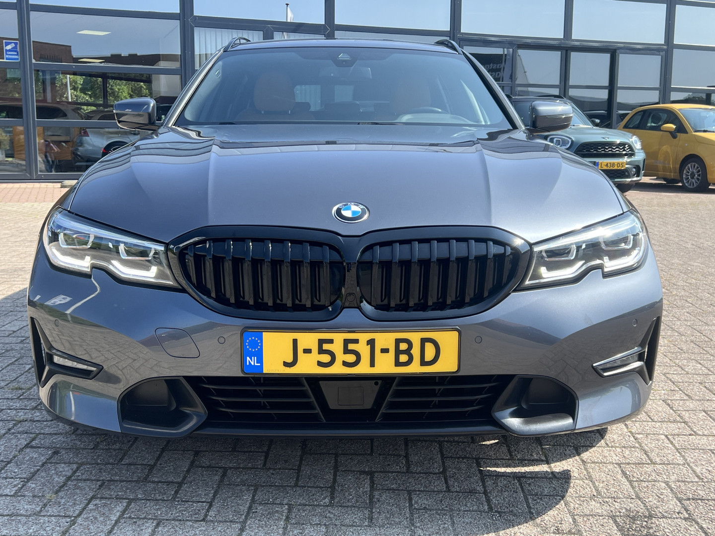 BMW BMW