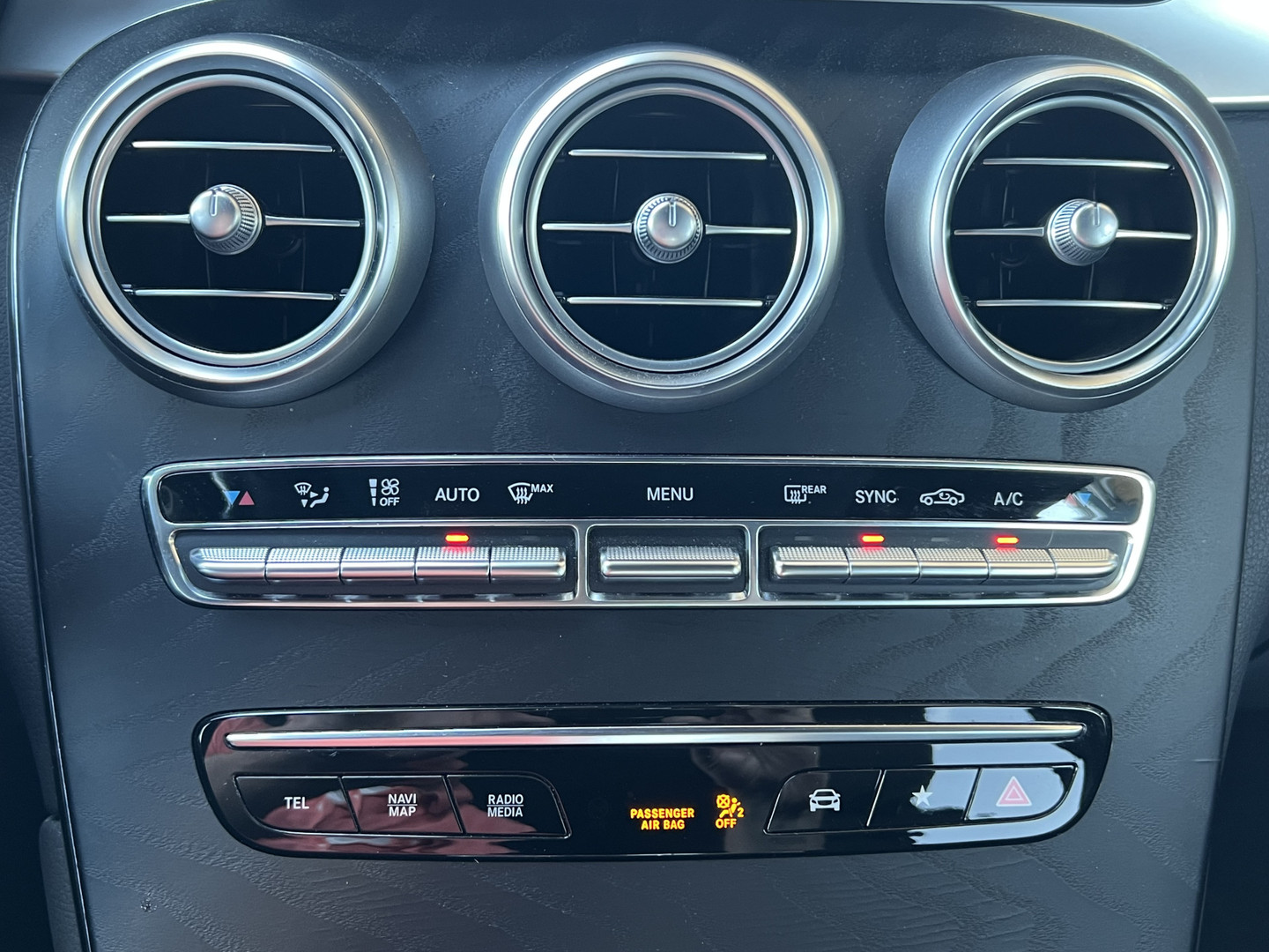 Mercedes-Benz Mercedes-Benz