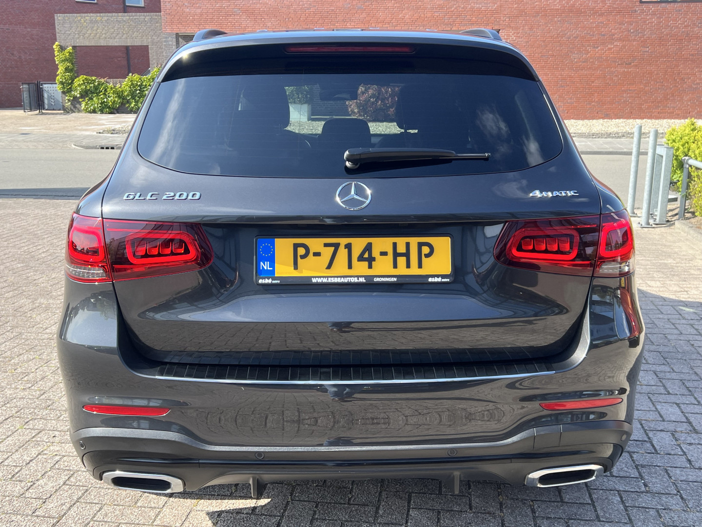 Mercedes-Benz Mercedes-Benz