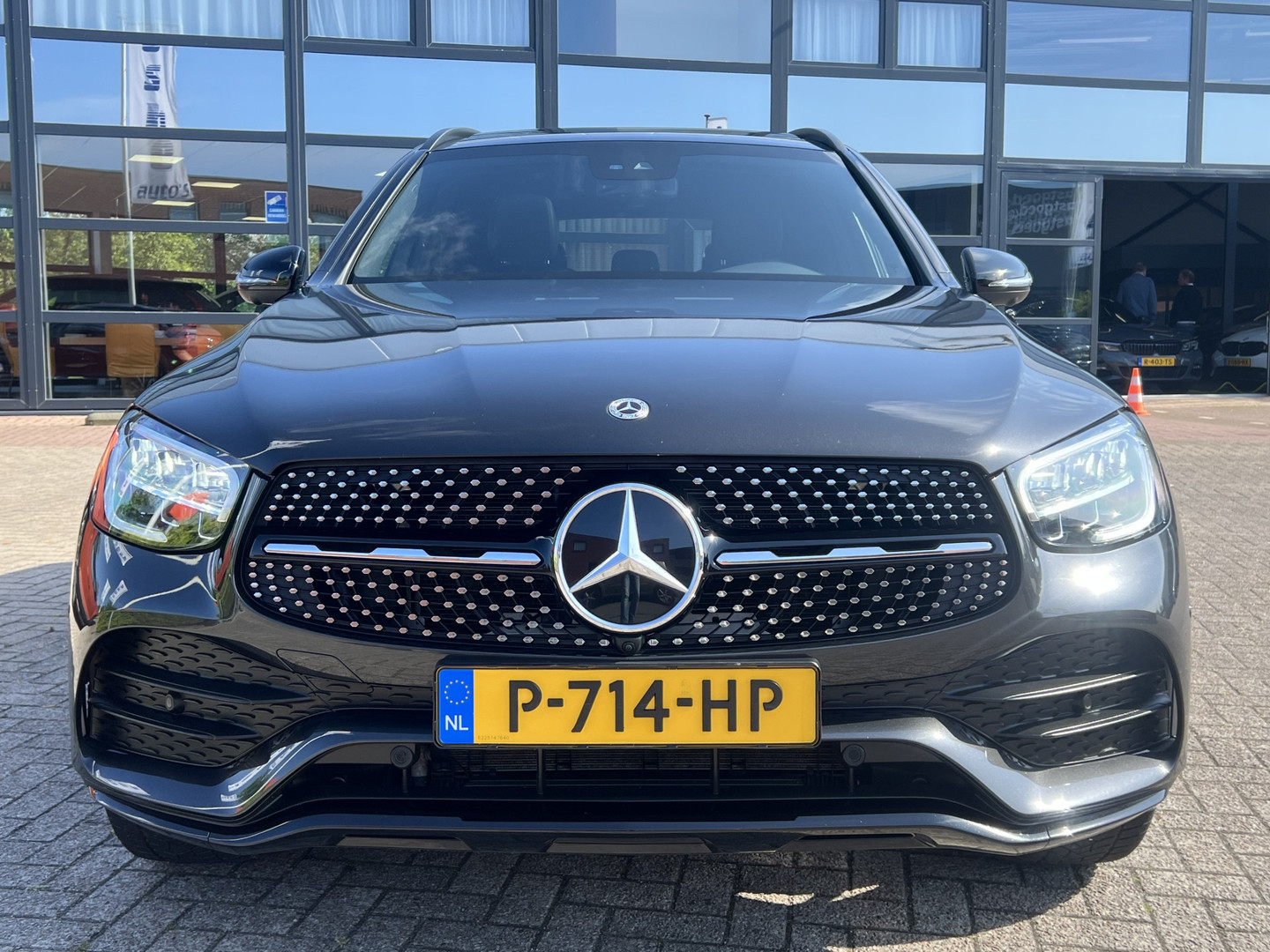 Mercedes-Benz Mercedes-Benz