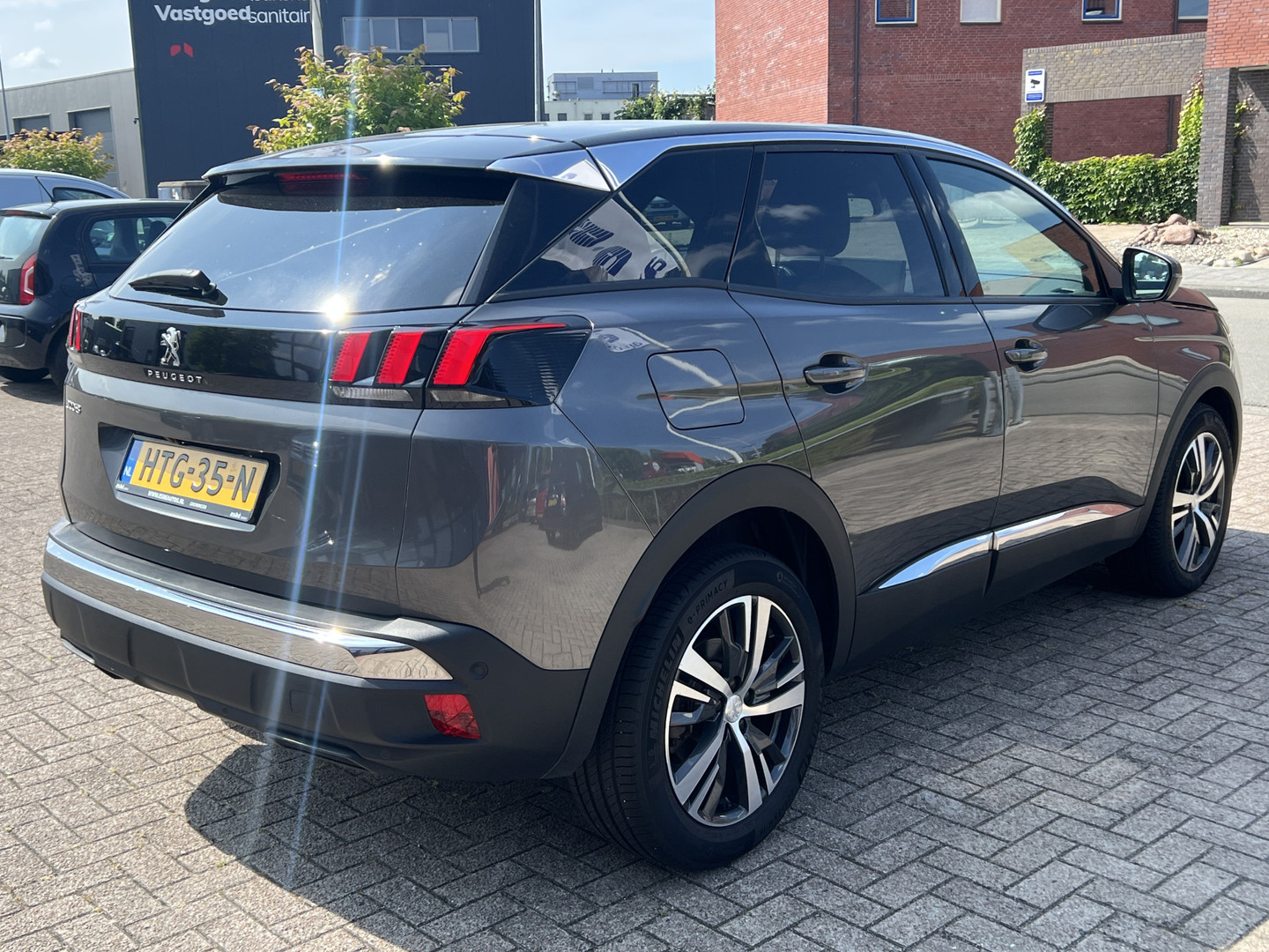 Peugeot Peugeot