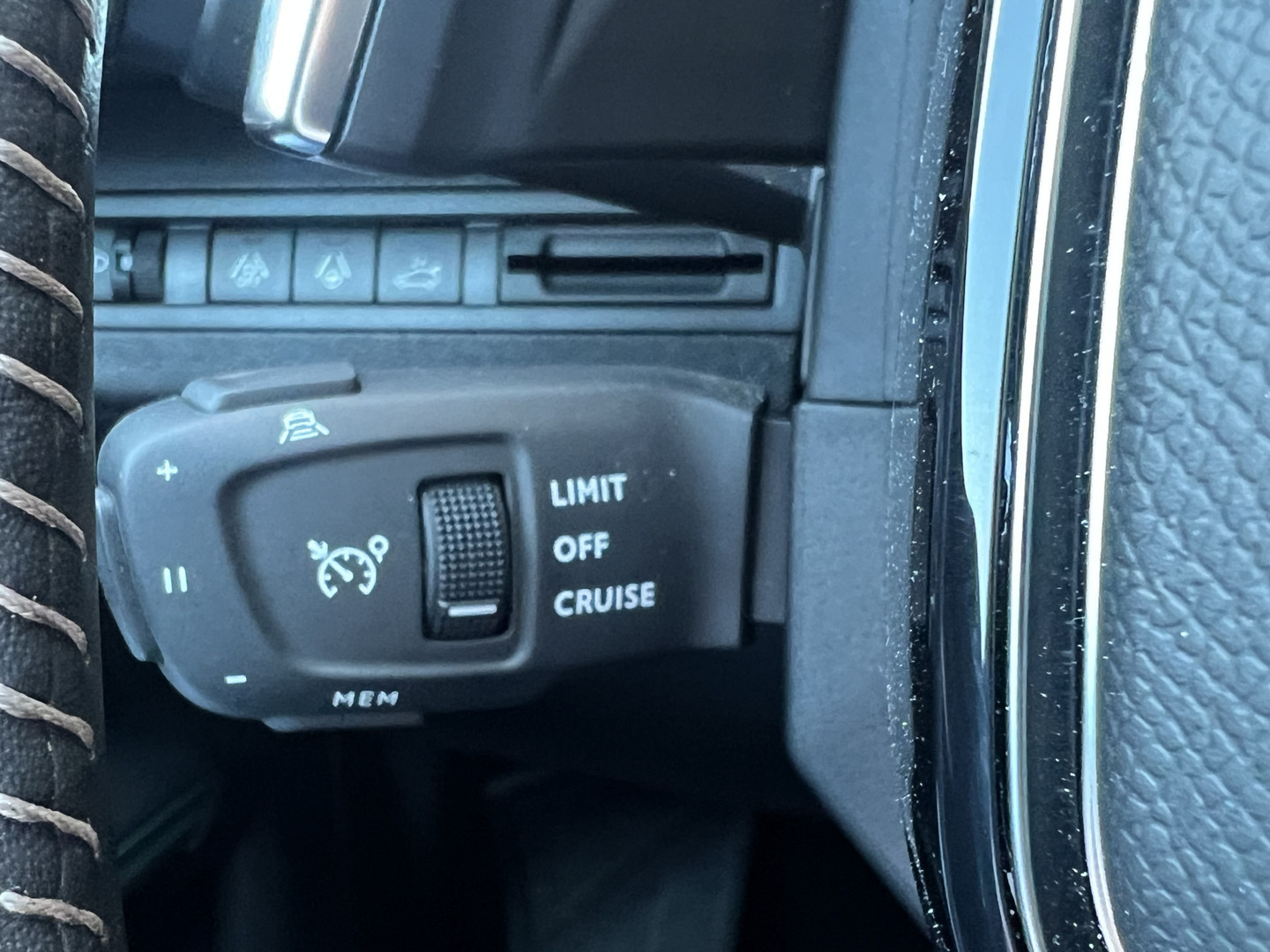 Peugeot Peugeot