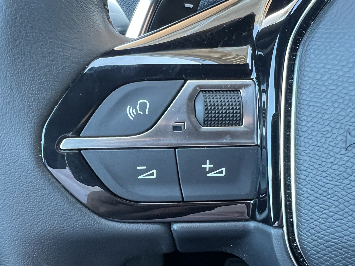 Peugeot Peugeot