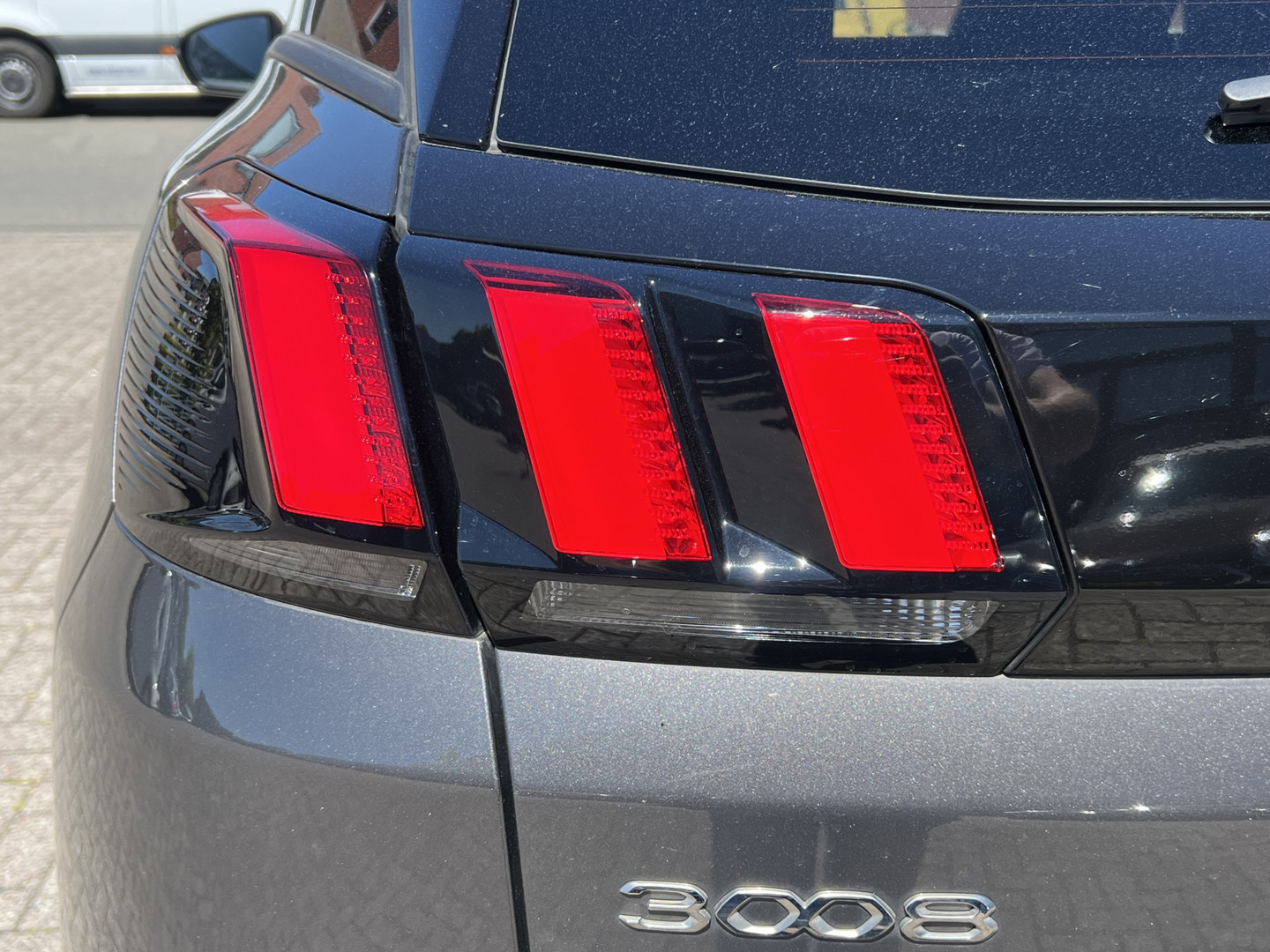 Peugeot Peugeot