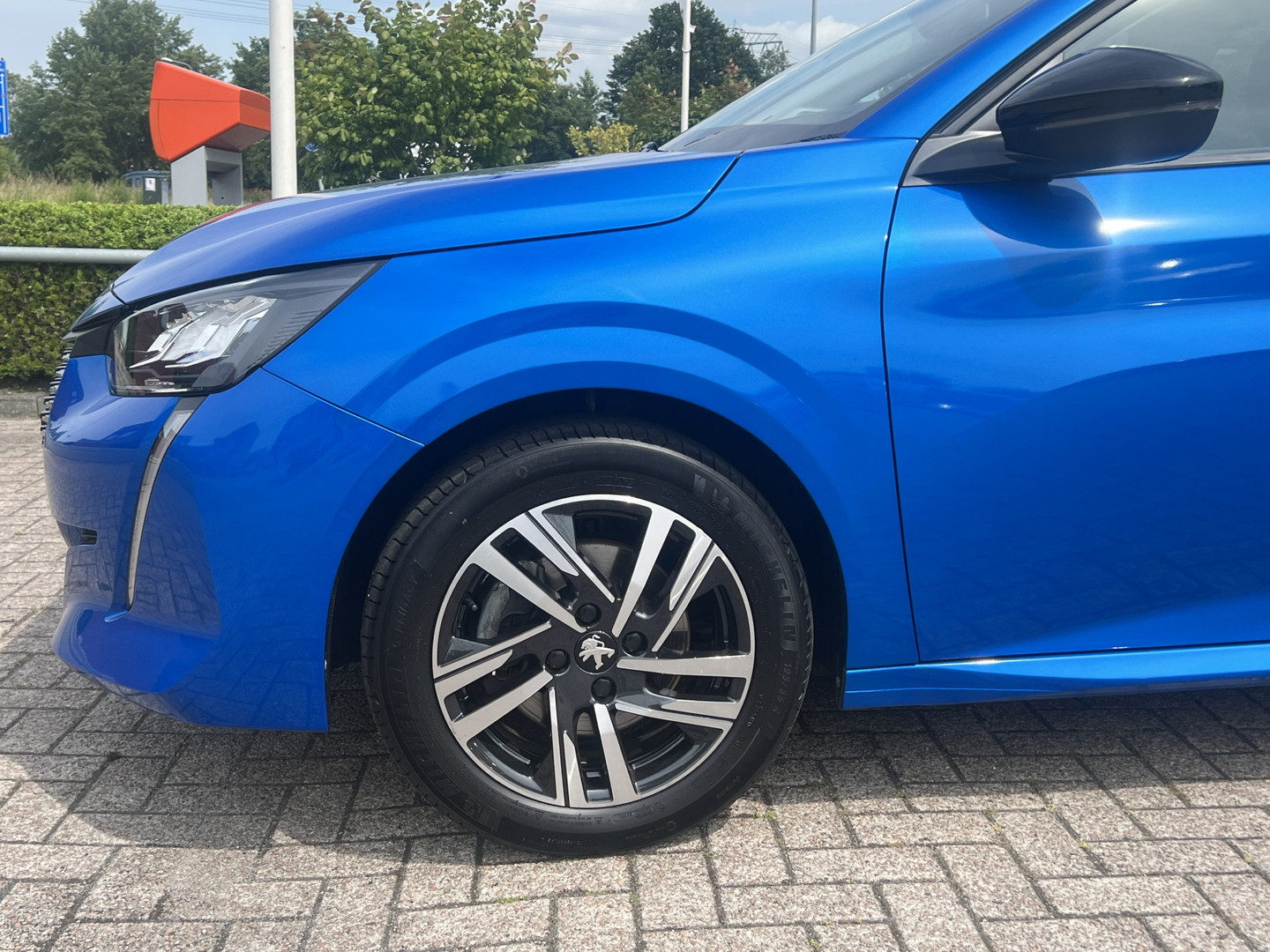 Peugeot Peugeot