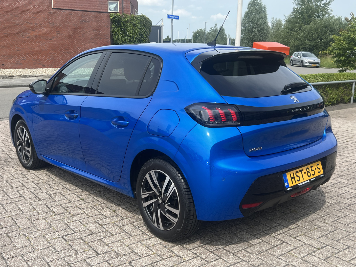 Peugeot Peugeot