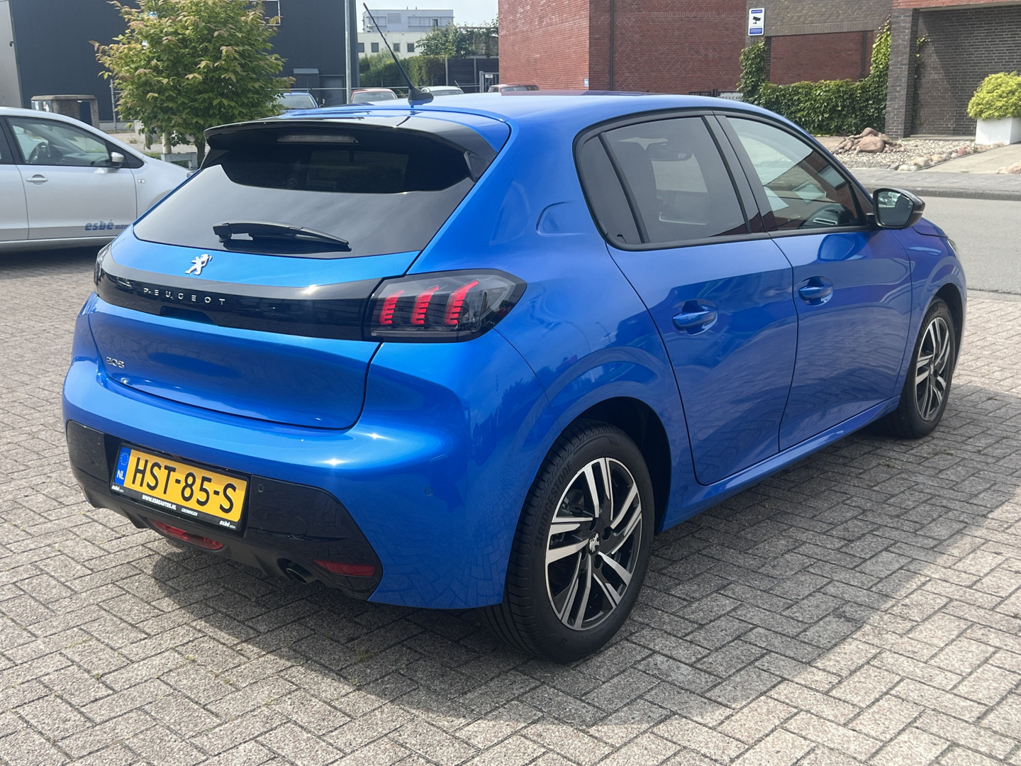 Peugeot Peugeot