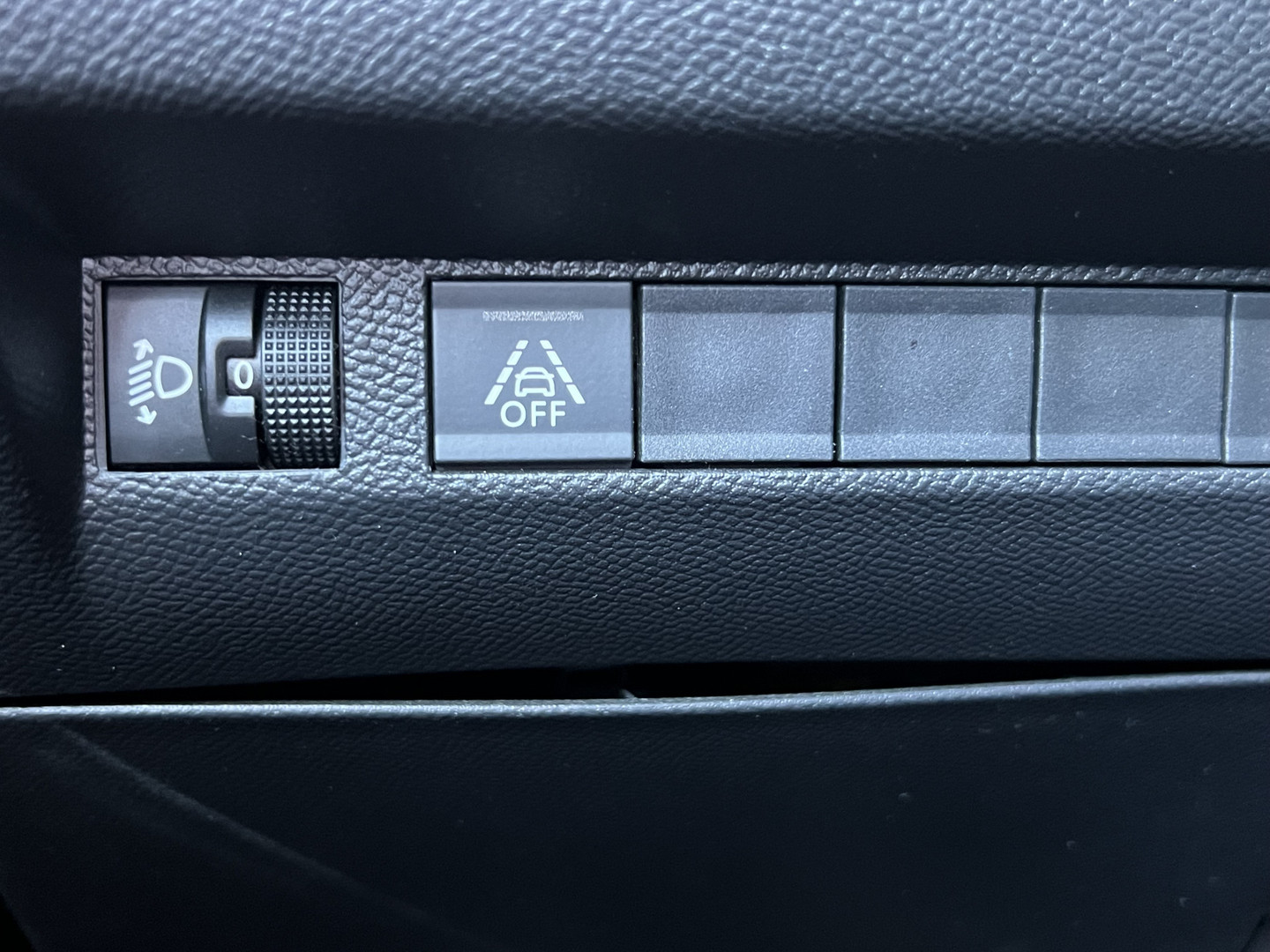 Peugeot Peugeot