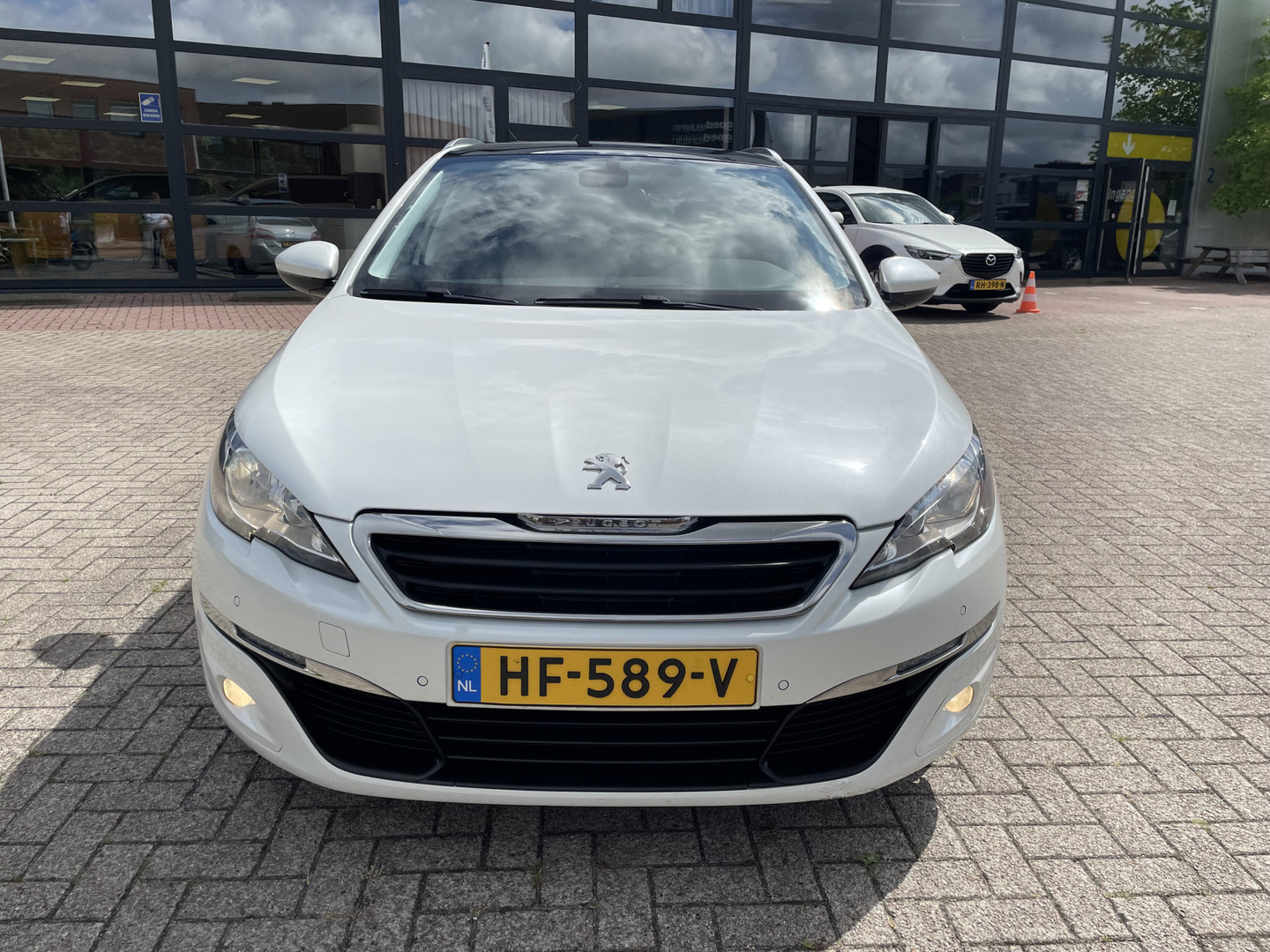 Peugeot Peugeot