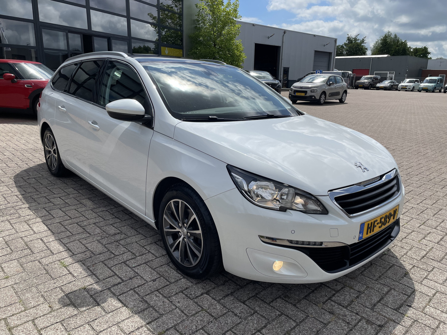 Peugeot Peugeot
