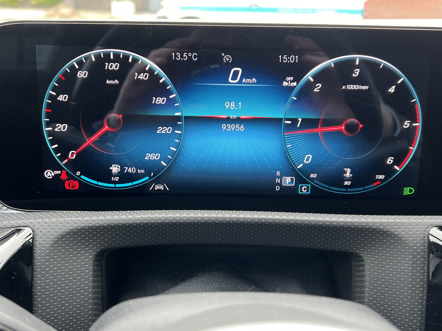 Mercedes-Benz Mercedes-Benz