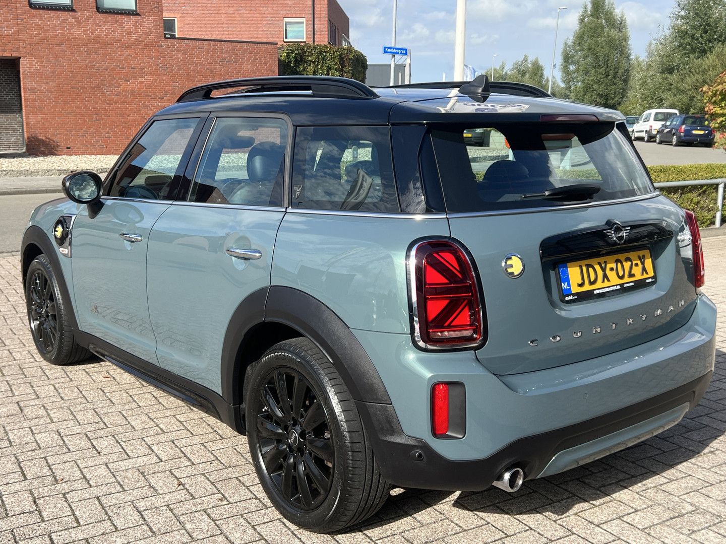 MINI