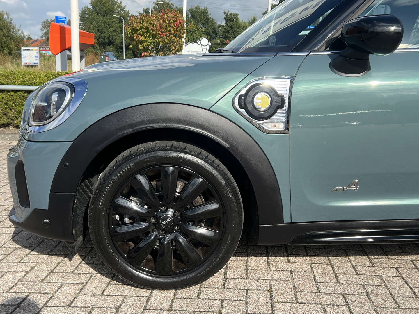 MINI