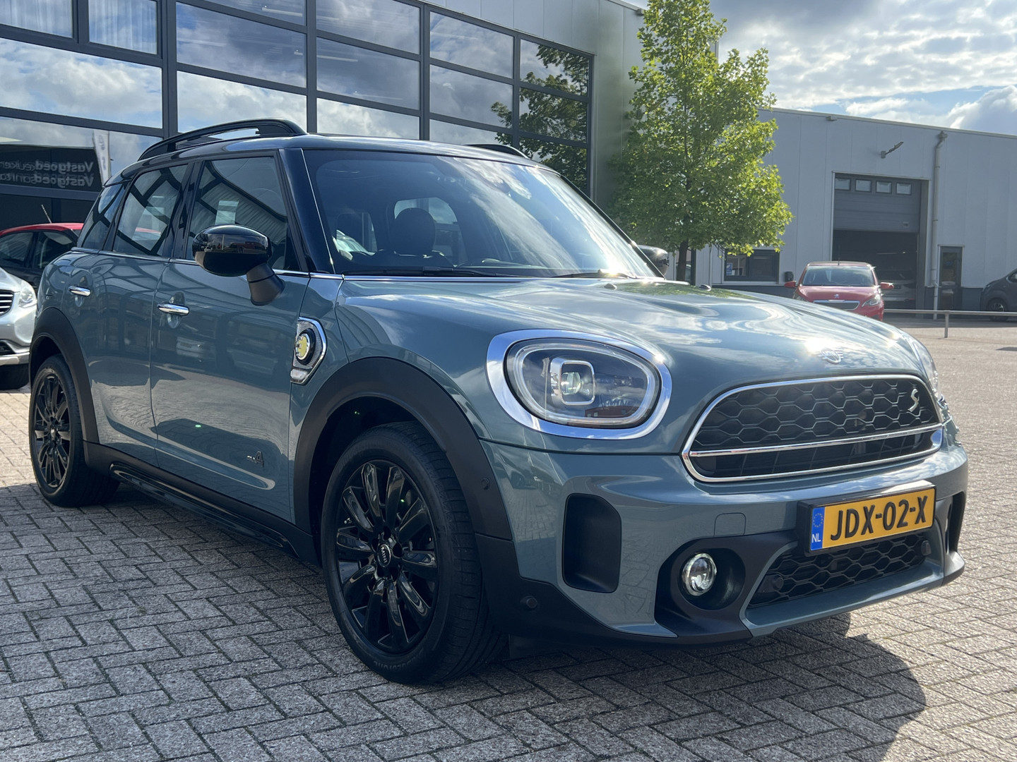 MINI