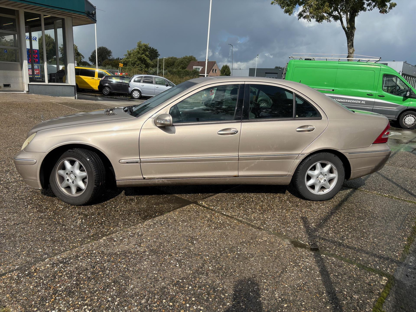 Mercedes-Benz