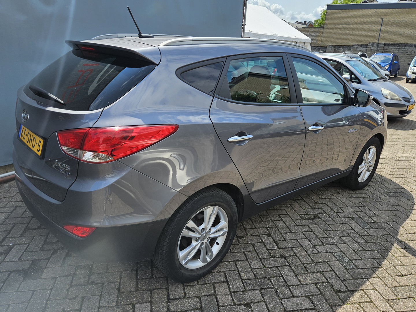 Hyundai