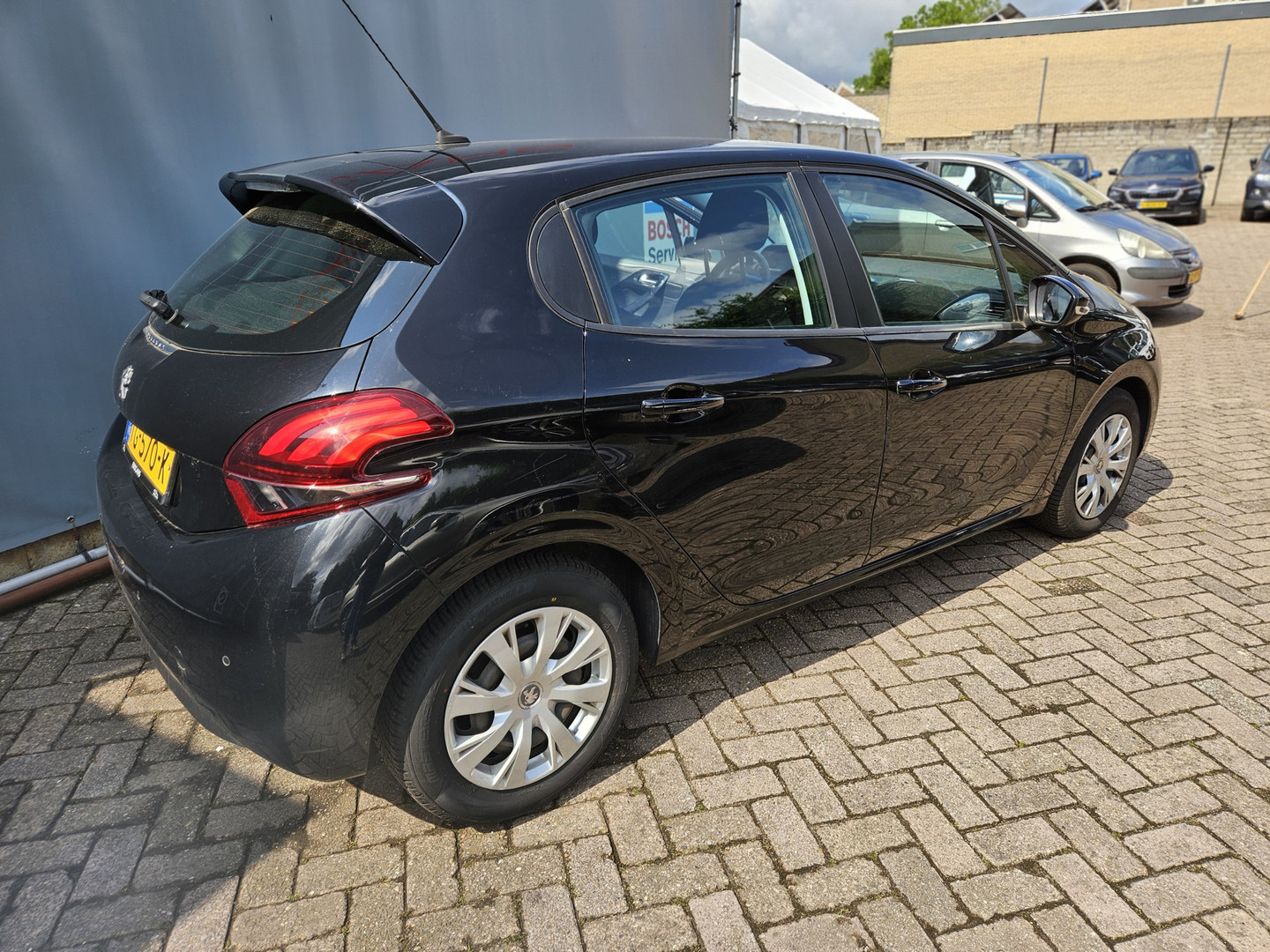 Peugeot