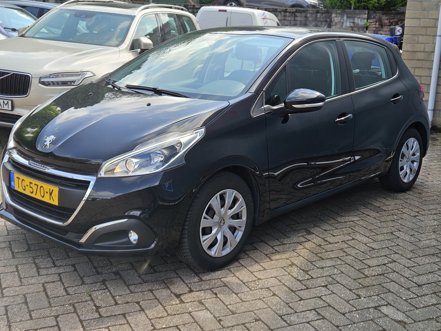 Peugeot