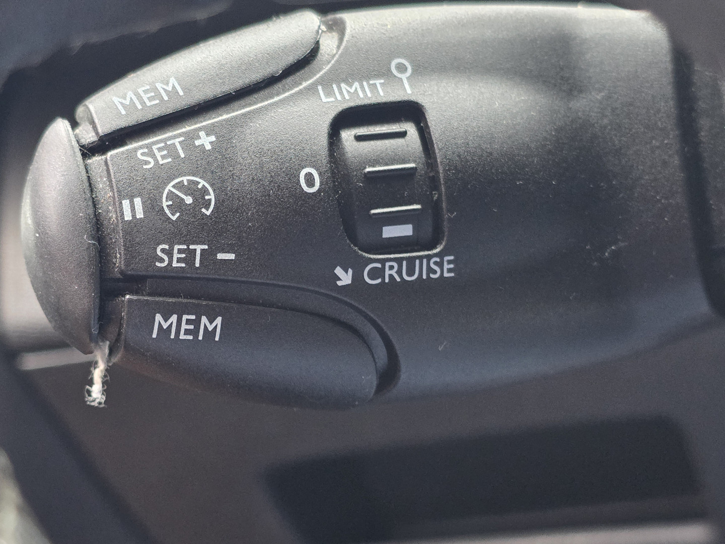 Peugeot Peugeot