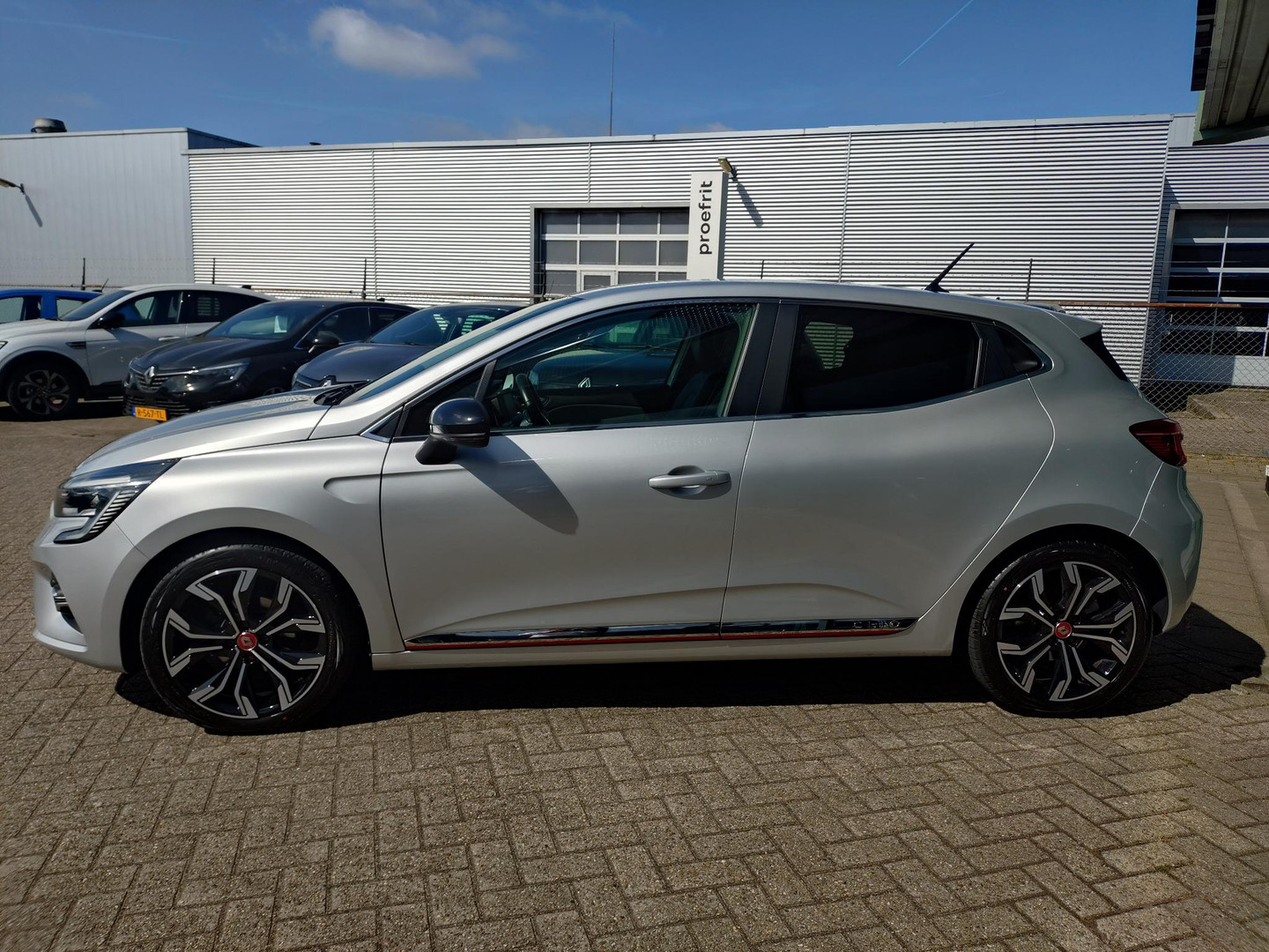 Renault Renault