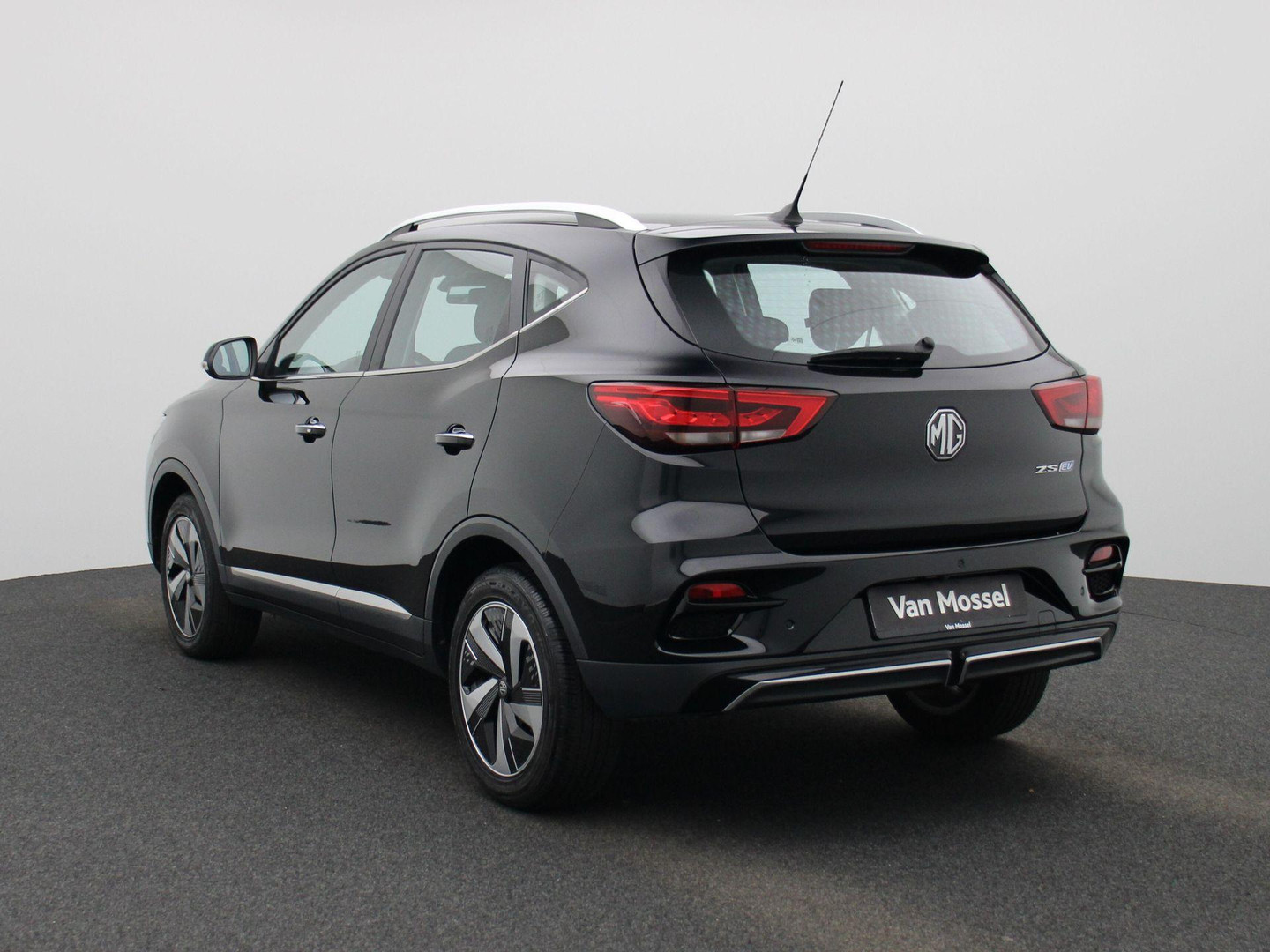 MG
