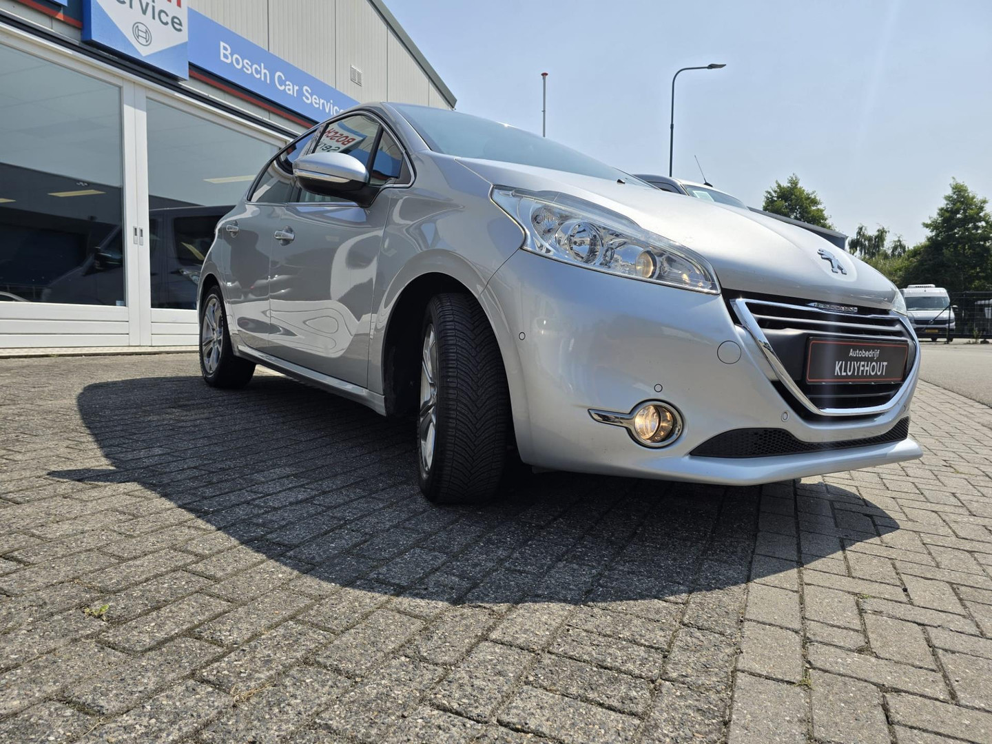 Peugeot