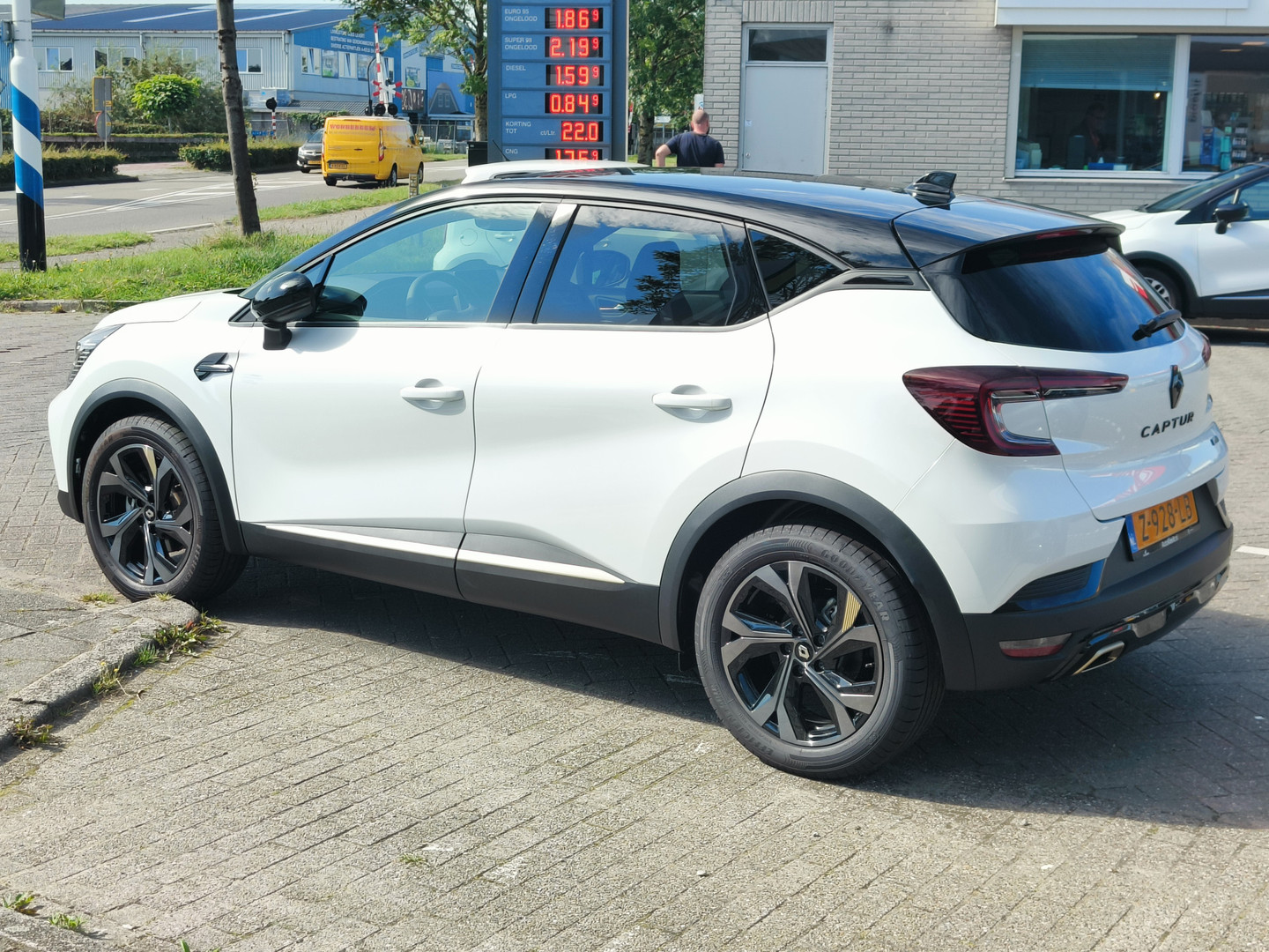 Renault Renault