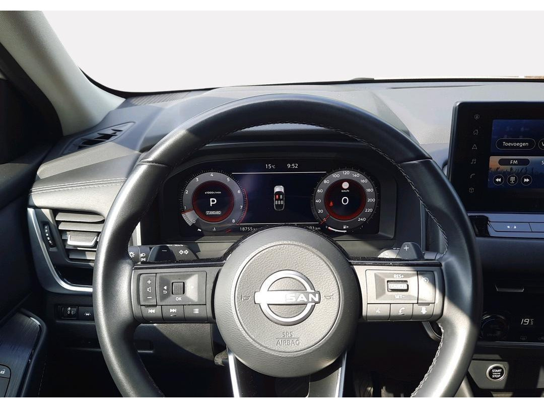 Nissan Nissan