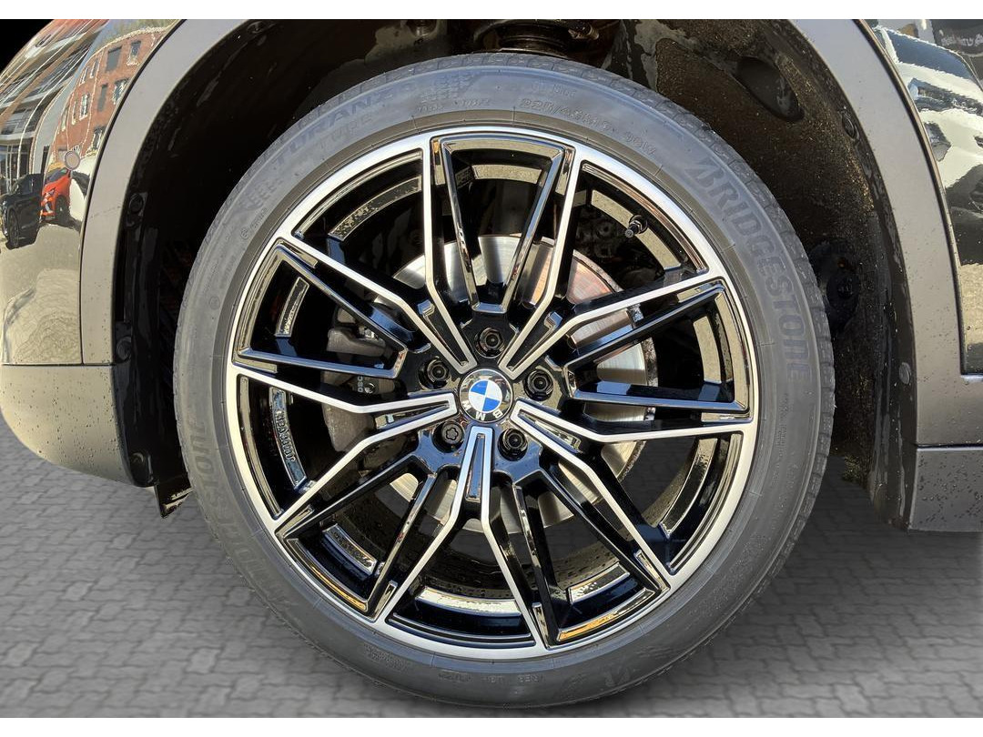 BMW BMW