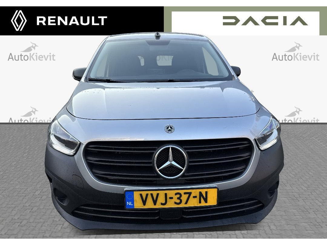 Mercedes-Benz Mercedes-Benz