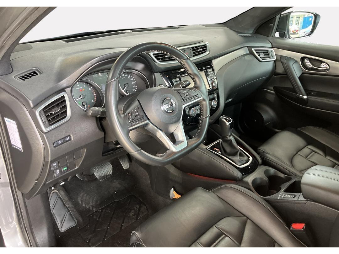 Nissan Nissan
