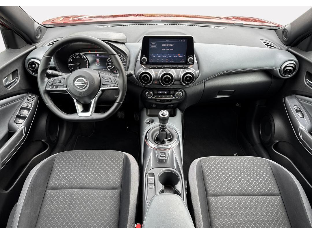 Nissan Nissan