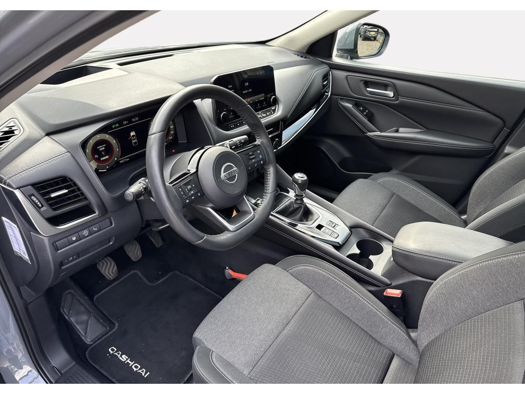 Nissan Nissan