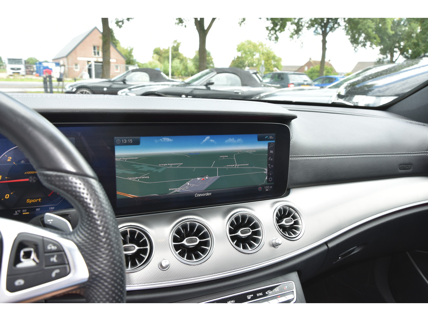 Mercedes-Benz Mercedes-Benz