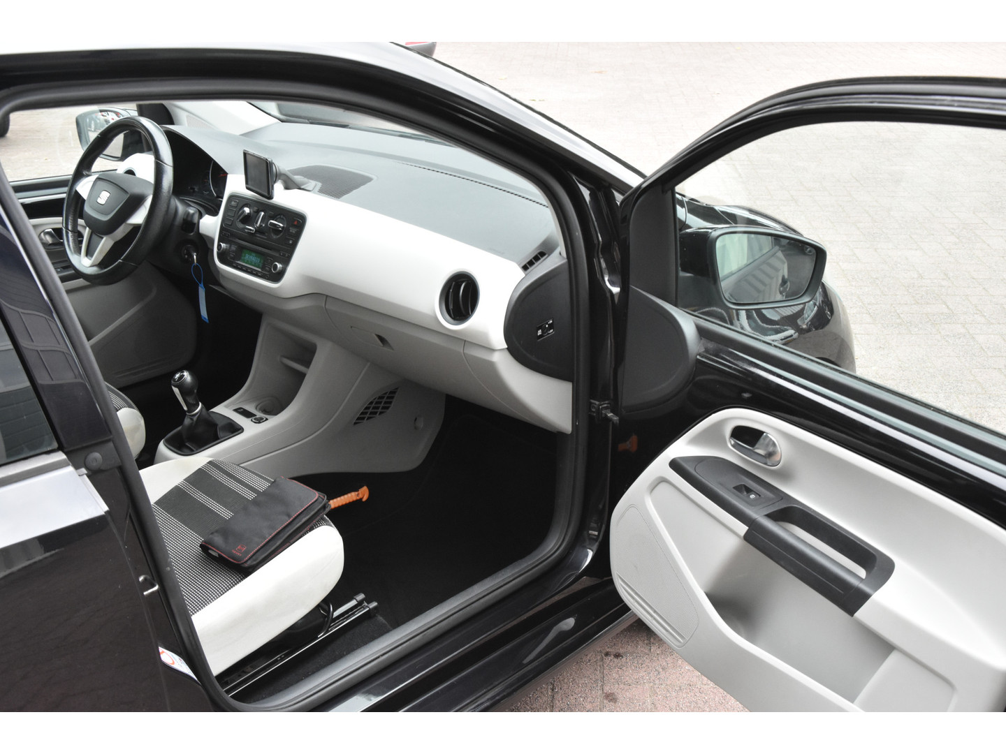 SEAT SEAT