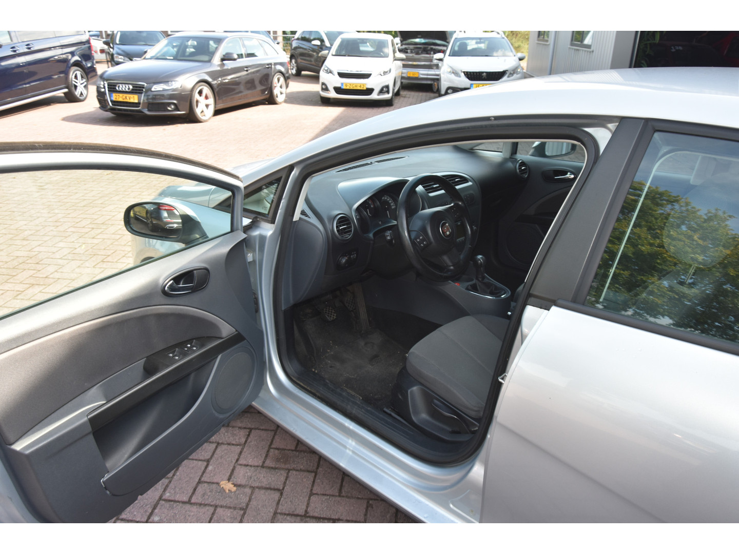 SEAT