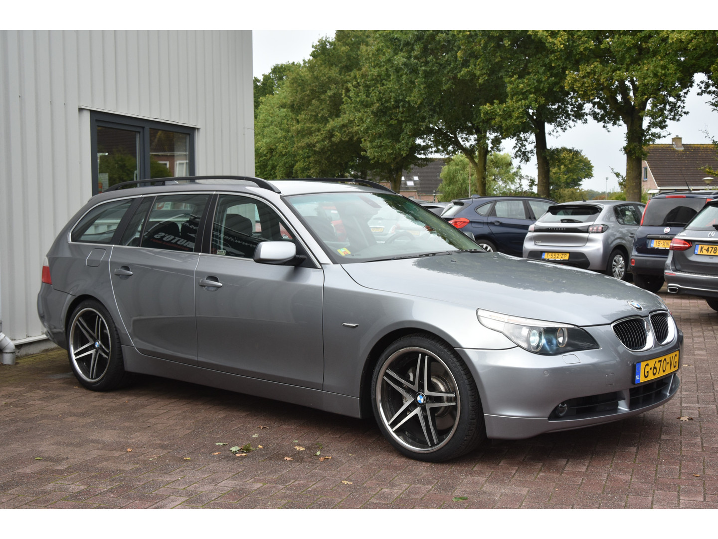 BMW