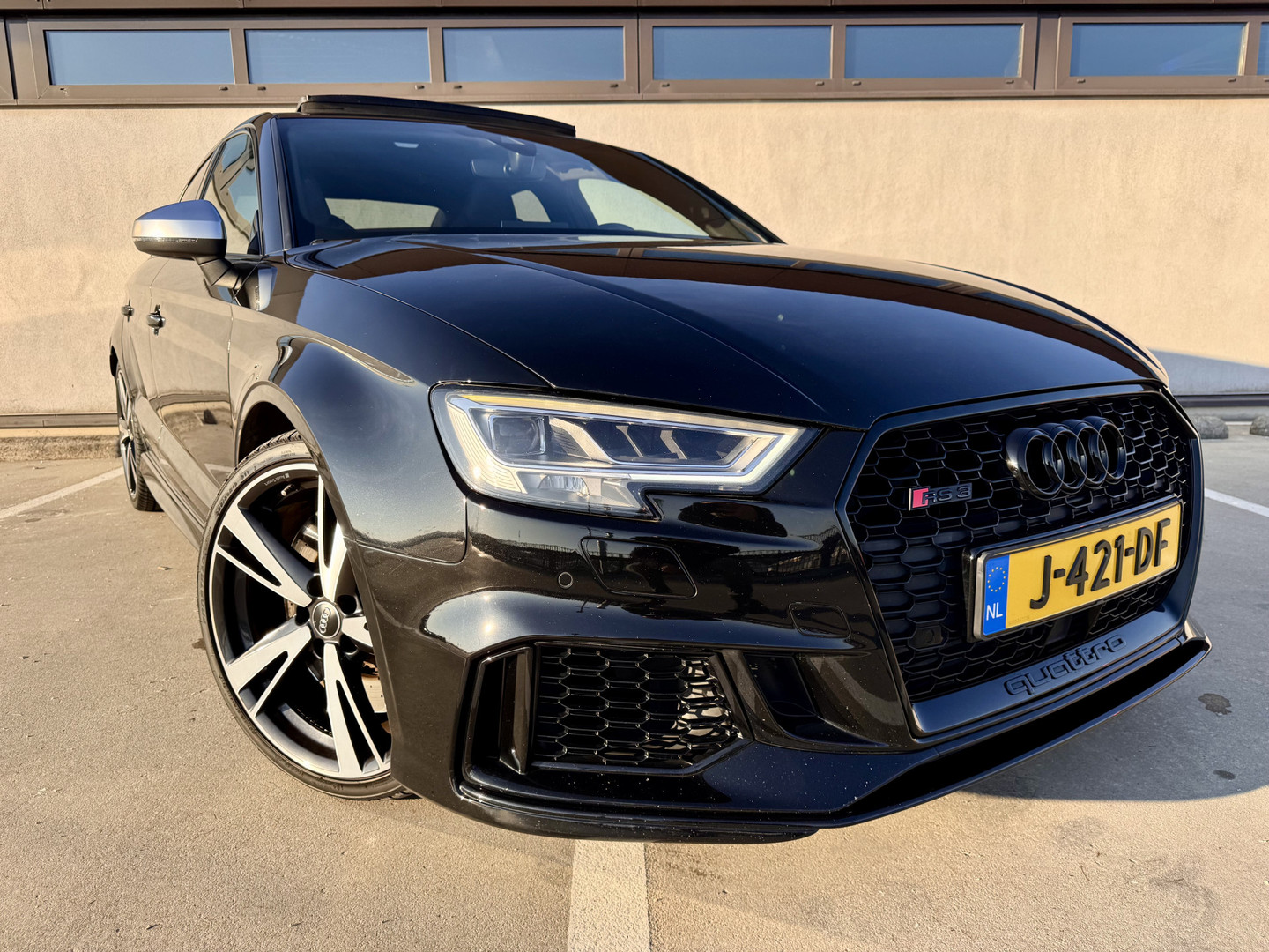 Audi
