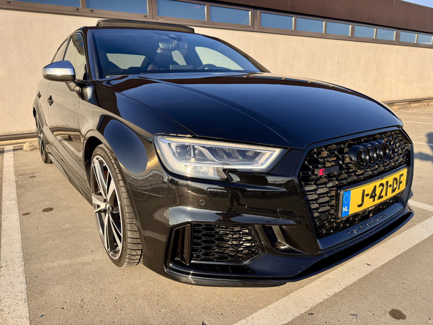 Audi
